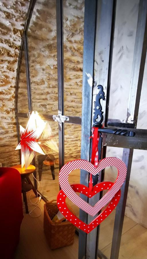 Chambre D Hote De Charme Avec Plein D Authenticite Du 13 Eme Siecle Chateauneuf-du-Pape Luaran gambar